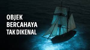 Cahaya Misterius di Samudra Hindia Kilatan Gelap yang Menelan Kapal dan Mengembalikannya di Laut Lain